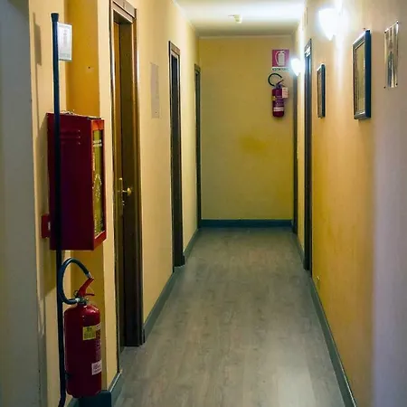 阿尔伯格莱尼酒店 3*